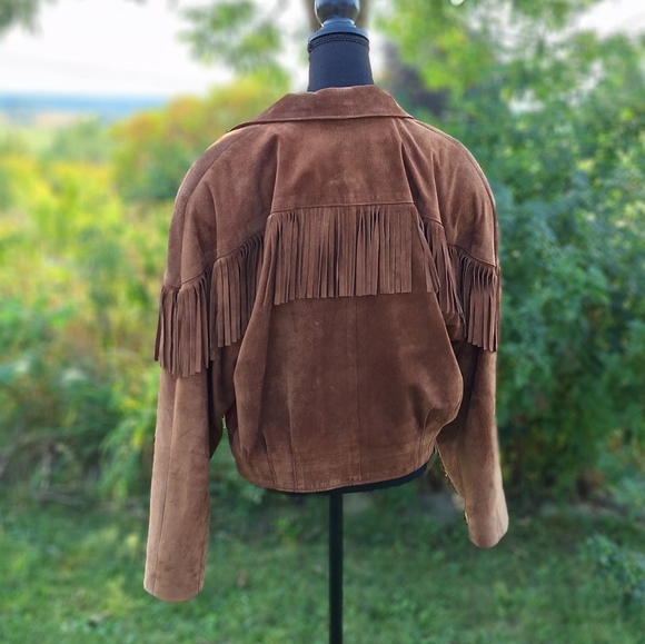 (12) Vintage Suede Leather Western Tassle Jacket from The Olde Hide House (90's) - Picture 8 of 13